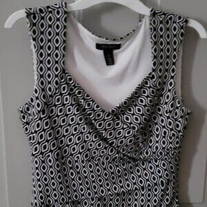 Black House White Market Black & White Geometric Print Sleeveless Top Size Med